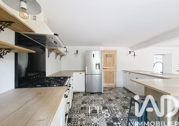 Maison à vendre 6 pièces 226 m² Carpentras