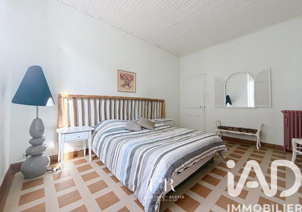 Maison à vendre 6 pièces 226 m² Carpentras