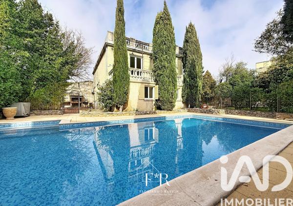 Maison à vendre 6 pièces 226 m² Carpentras