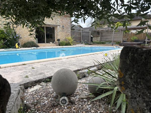 Maison ancienne à vendre, 6 pièces - Cissé 86170