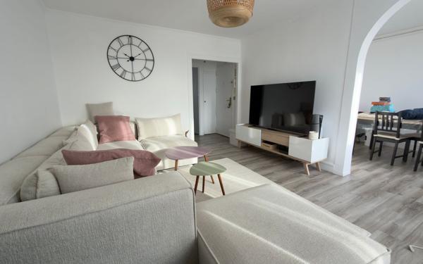 Appartement à vendre    4 pièces • 68 m2 Neuilly-sur-Marne