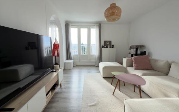 Appartement à vendre    4 pièces • 68 m2 Neuilly-sur-Marne