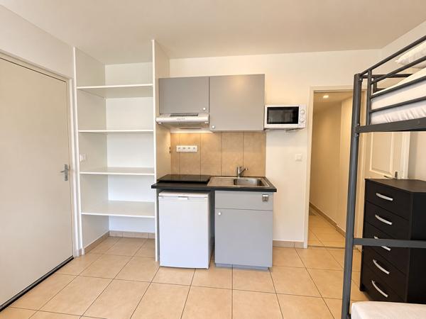 Studio Meublé - SOTTEVILLE-LES-ROUEN - SOTTEVILLE LES ROUEN