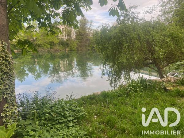 Maison à vendre 6 pièces 243,7 m² Chennevières-sur-Marne