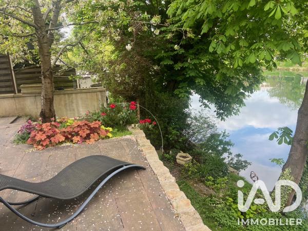 Maison à vendre 6 pièces 243,7 m² Chennevières-sur-Marne