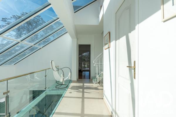 Maison à vendre 6 pièces 243,7 m² Chennevières-sur-Marne