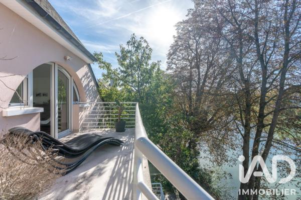 Maison à vendre 6 pièces 243,7 m² Chennevières-sur-Marne