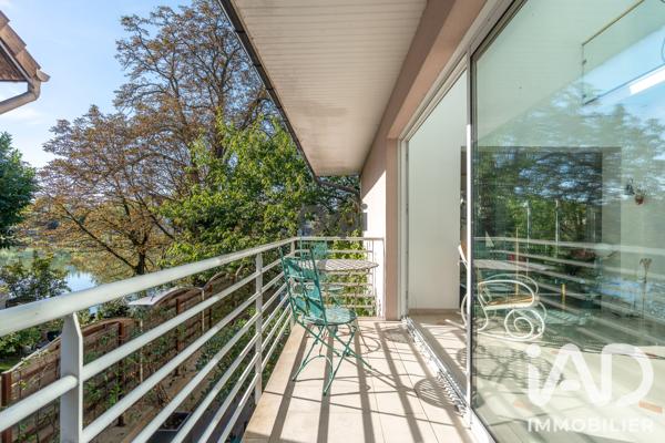 Maison à vendre 6 pièces 243,7 m² Chennevières-sur-Marne
