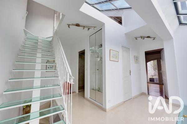 Maison à vendre 6 pièces 243,7 m² Chennevières-sur-Marne