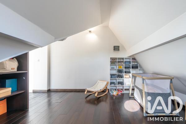 Maison à vendre 6 pièces 243,7 m² Chennevières-sur-Marne