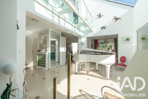 Maison à vendre 6 pièces 243,7 m² Chennevières-sur-Marne