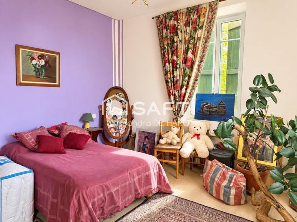 Grande maison familiale avec dépendances