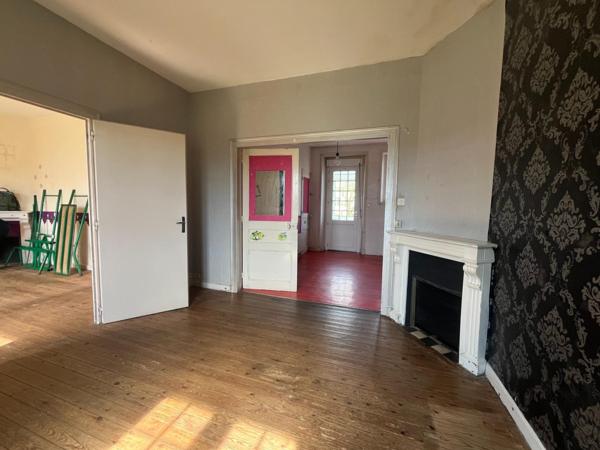 Maison de quartier à rénover