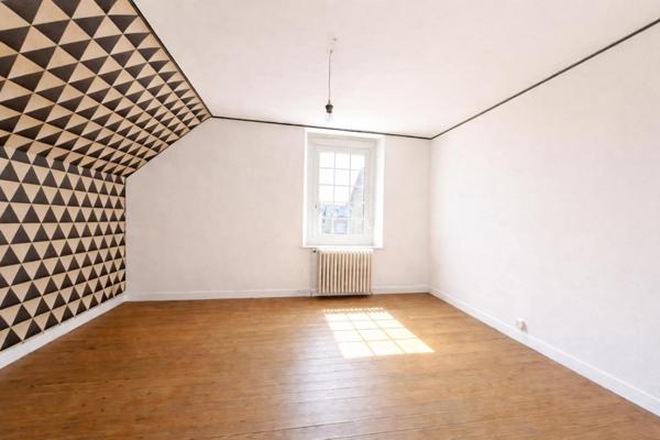 Maison de quartier à rénover