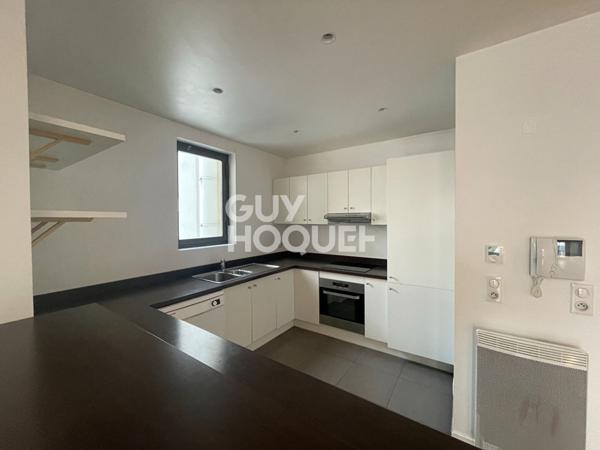 Appartement Paris 3 pièce(s) 64.87 m2