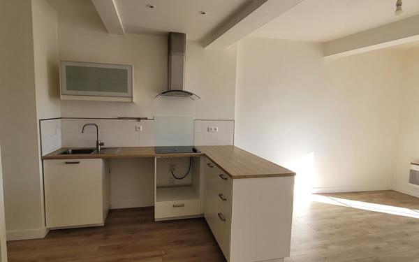 Appartement à vendre    2 pièces • 48,69 m2 Cazères