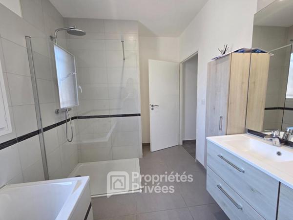 Maison Montélimar 4 pièces 104 m2