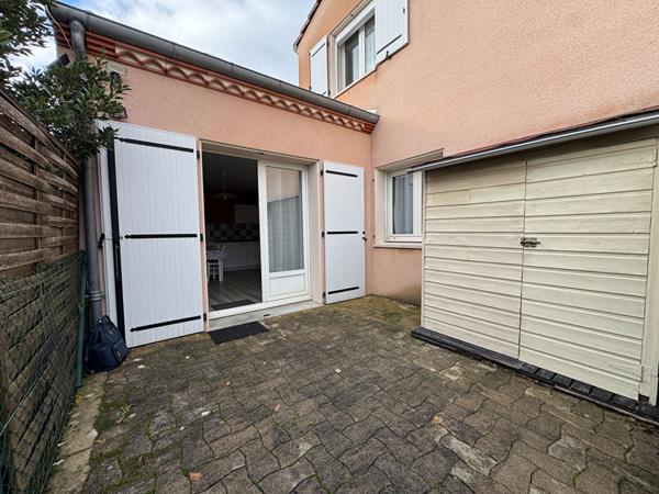 APPARTEMENT T2 MEUBLE - CASTELNAU DE LEVIS