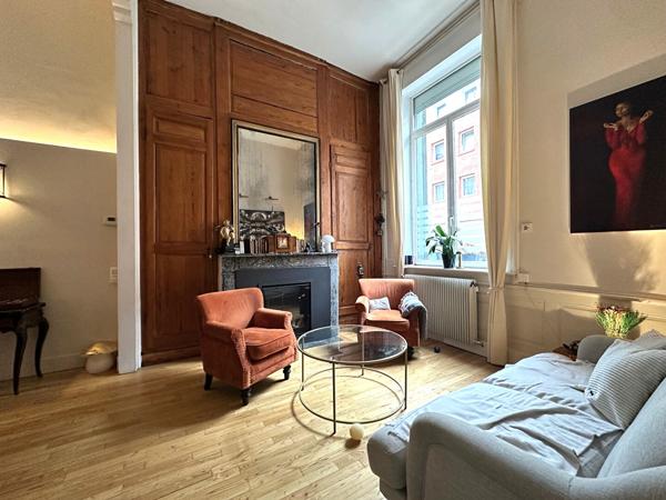 Vieux Lille, Maison fin 18ième de 146 m², 3 chambres, 1 SDD, 1 SDB, une terrasse de plus de 40 m², Lille Vieux Lille, Maison fin 18ième de 146 m², 3 chambres, 1 SDD, 1 SDB, une terrasse de plus de 40 m², Lille