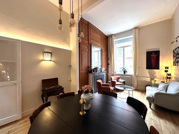 Vieux Lille, Maison fin 18ième de 146 m², 3 chambres, 1 SDD, 1 SDB, une terrasse de plus de 40 m², Lille Vieux Lille, Maison fin 18ième de 146 m², 3 chambres, 1 SDD, 1 SDB, une terrasse de plus de 40 m², Lille