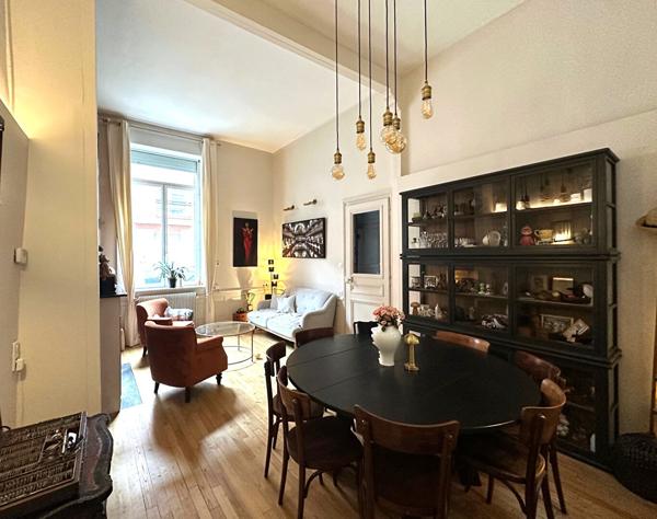 Vieux Lille, Maison fin 18ième de 146 m², 3 chambres, 1 SDD, 1 SDB, une terrasse de plus de 40 m², Lille Vieux Lille, Maison fin 18ième de 146 m², 3 chambres, 1 SDD, 1 SDB, une terrasse de plus de 40 m², Lille