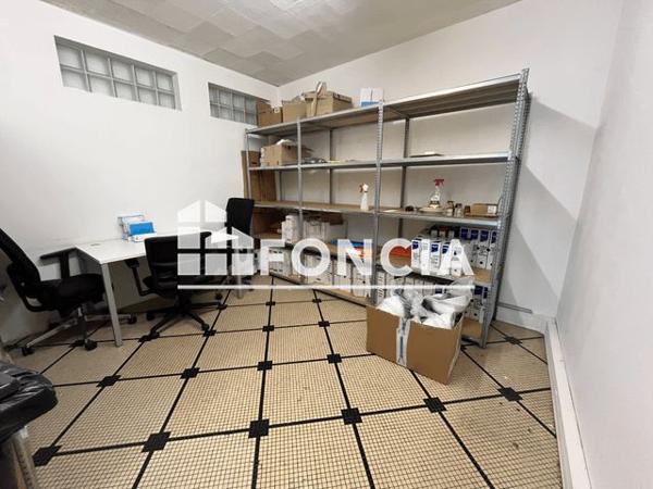 Location Local commercial 3 pièces 70.69 m² - 13 AVENUE ROGER COHE Pessac 33600