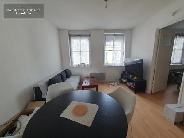 F2 A LOUER - LAMBERSART - 44.5 m 2 - 684 € charges comprises par mois