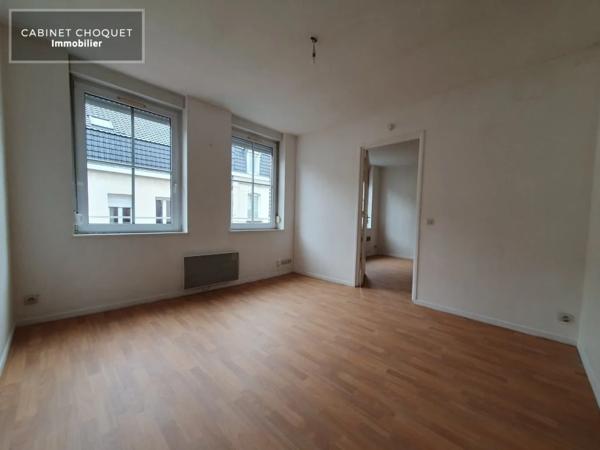 F2 A LOUER - LAMBERSART - 44.5 m 2 - 684 € charges comprises par mois