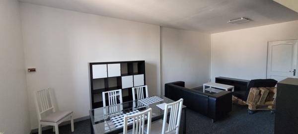 A LOUER Appartement meublé 3 pièces principales