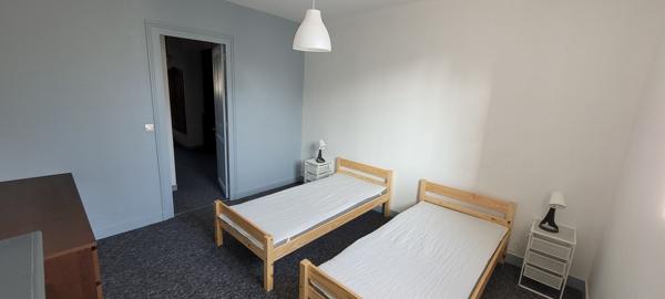 A LOUER Appartement meublé 3 pièces principales