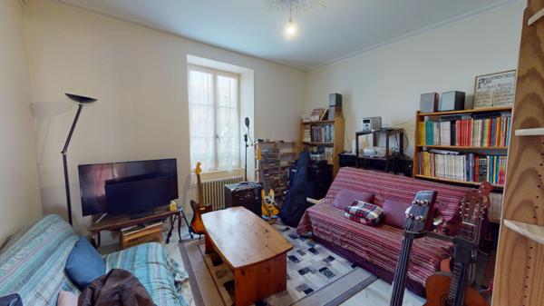 Appartement 4 pièces 78 m²  Centre-ville de Bourges, secteur Cathédrale