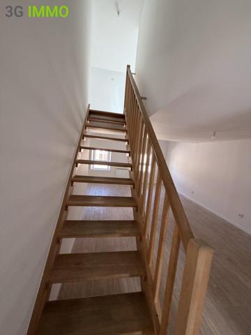 Location / Appartement T4