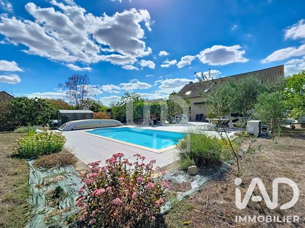 Maison à vendre 5 pièces 180 m² Mehun-sur-Yèvre