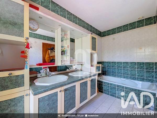 Maison à vendre 5 pièces 180 m² Mehun-sur-Yèvre