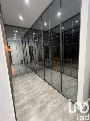 Maison d’architecte 6 pièces de 237 m² à Cambes (33880)