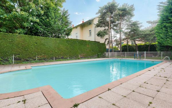 Appartement à vendre    2 pièces •  Tassin-la-Demi-Lune