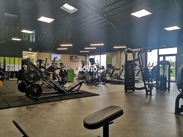 Local commercial en zone commerciale