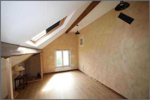 Maison à AUBIGNE-RACAN, 72800 - 6 pièces 124m²