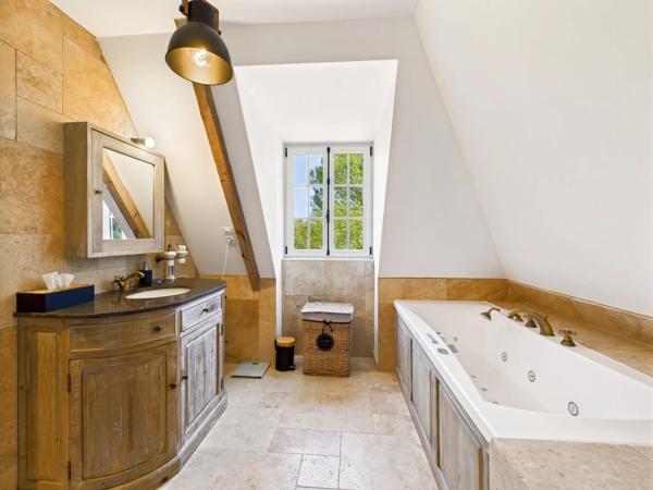 Maison Périgourdine XVIIIe | 4 ch. | 190 m² | Piscine | 9 000 m² | Proche Sarlat | Dordogne