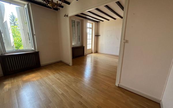 Immeuble à vendre    5 pièces • 146 m2 Castres