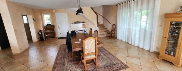 Maison à AUCH, 32000 - 10 pièces 300m²