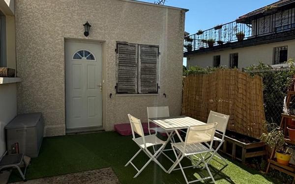 Appartement à vendre    3 pièces • 52 m2 Vaulx-en-Velin