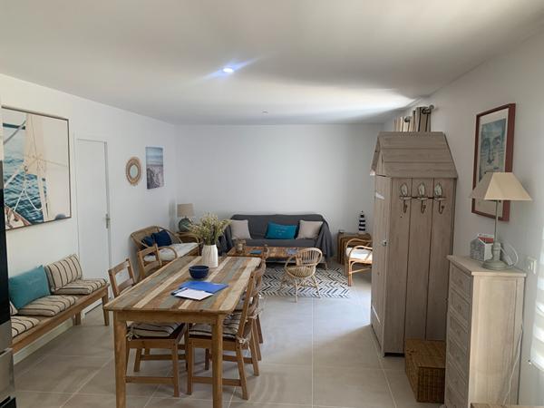 Charmante maison rénovée avec goût - Environnement calme