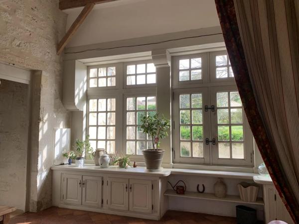 Manoir avec gîte et piscine