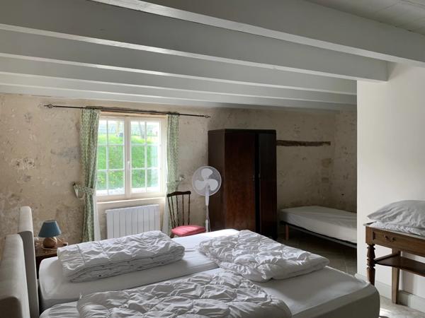 Manoir avec gîte et piscine