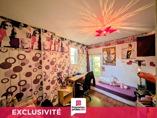 VENTE INTERACTIVE ! GARANTIE 12 MOIS INCLUS ! Maison de ville avec jardin et garage !