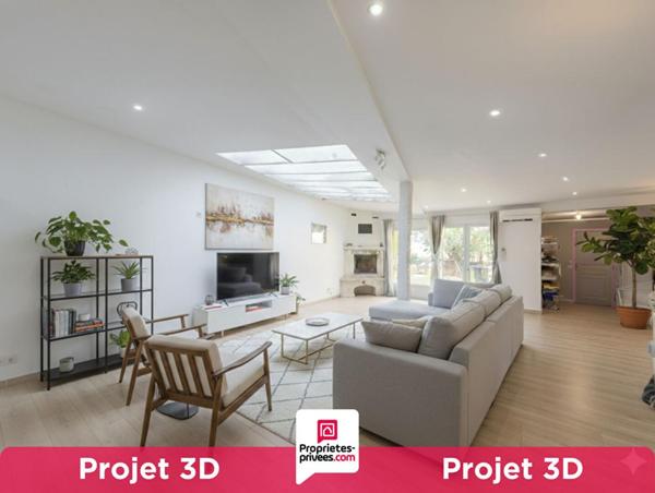 VENTE INTERACTIVE ! GARANTIE 12 MOIS INCLUS ! Maison de ville avec jardin et garage !