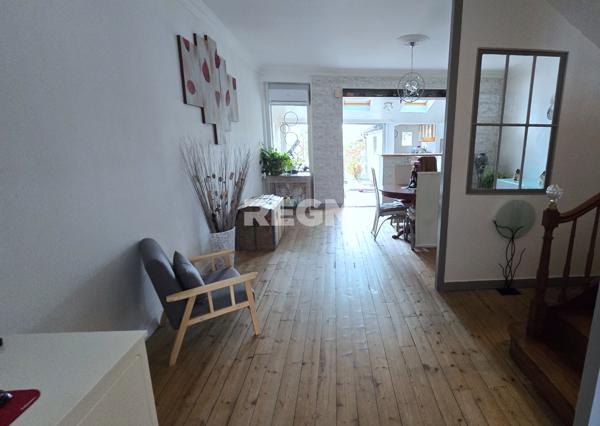 Saintes (17100) Maison en pierre sur Saintes