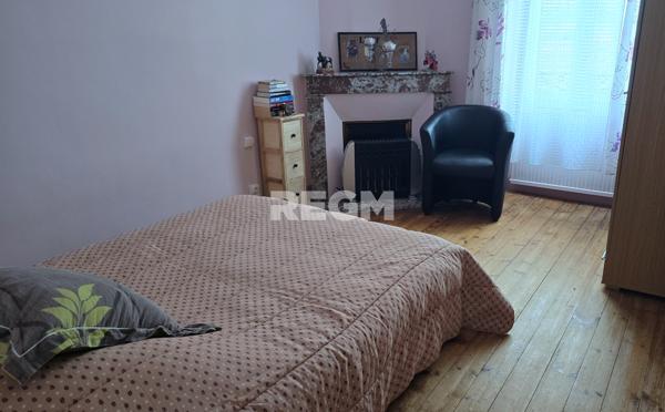 Saintes (17100) Maison en pierre sur Saintes