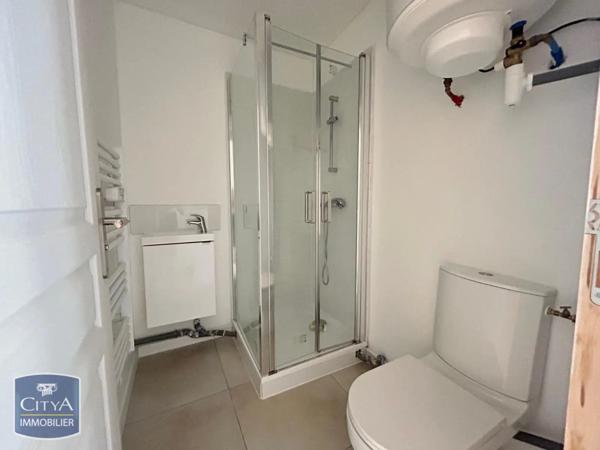 Appartement à louer 1 pièce 16.86m² Nîmes (30000)